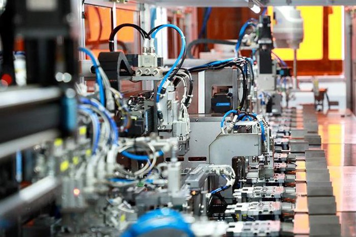 超聲波金屬點焊接機(jī)出現(xiàn)毛刺對焊接效果有什么影響